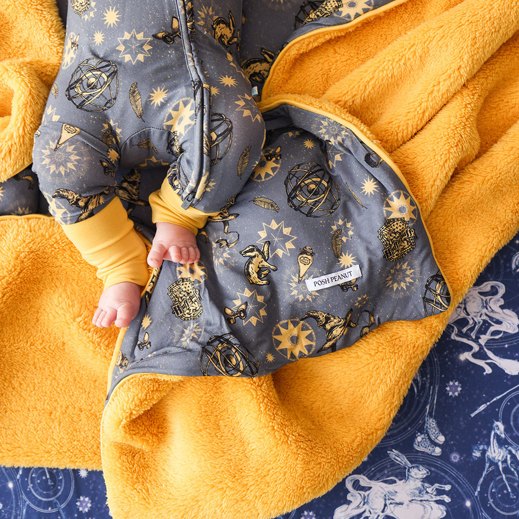 Hufflepuff House Luxe Plush Patoo® Blanket