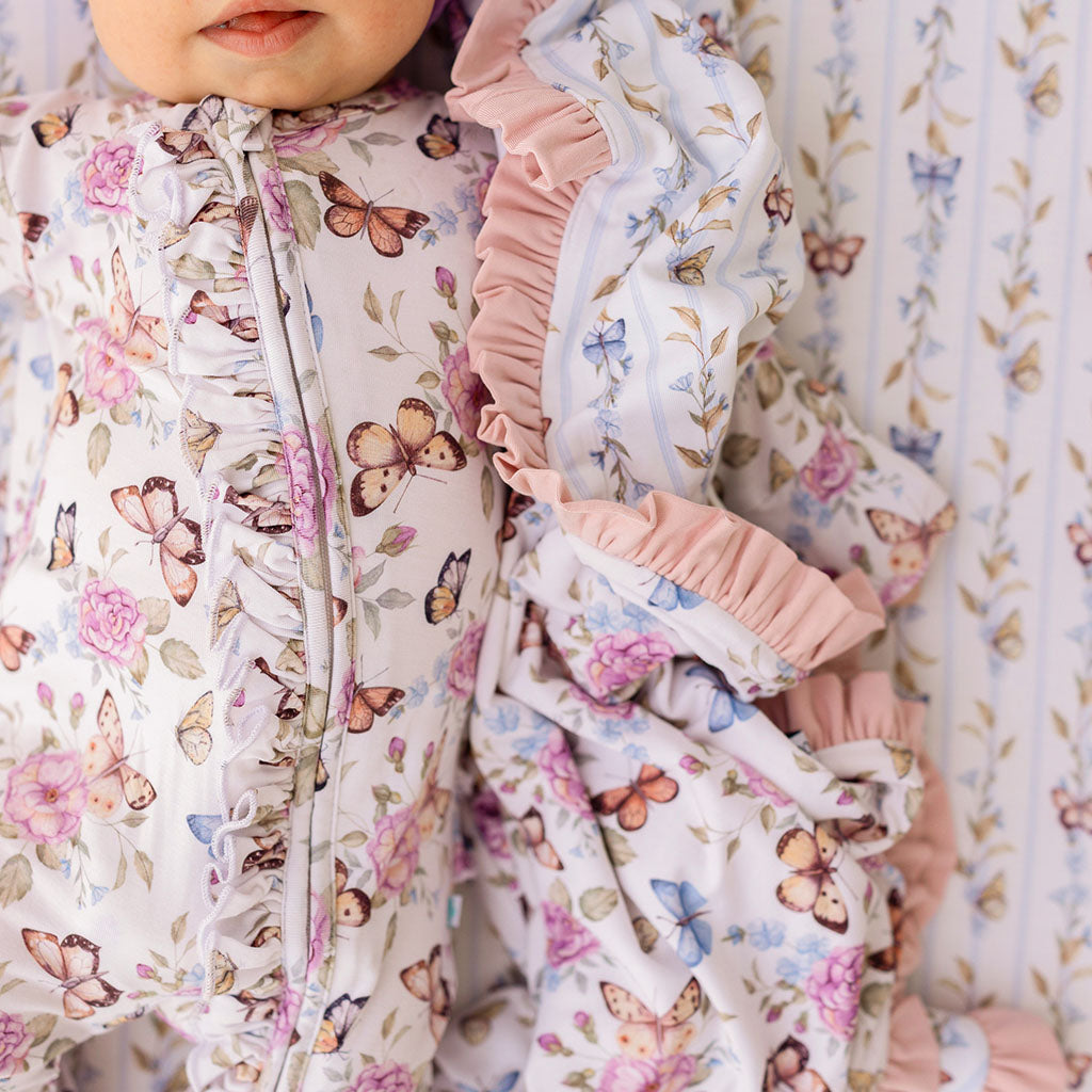 Mariselle & Elysia Ruffled Luxette Patoo® Blanket